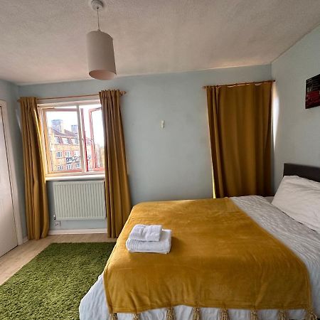 Cozy Private Room For Single Use 伦敦 外观 照片
