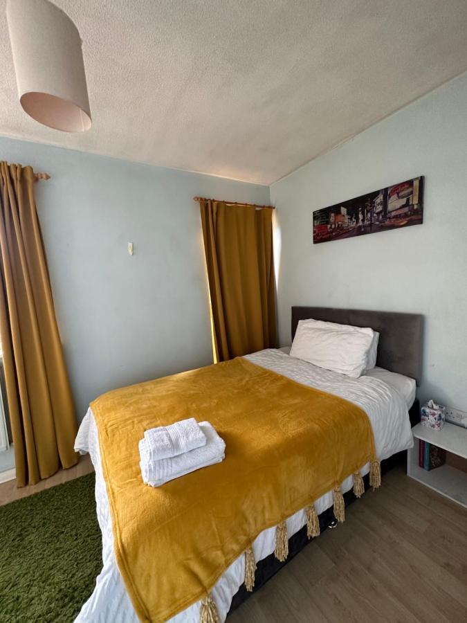 Cozy Private Room For Single Use 伦敦 外观 照片